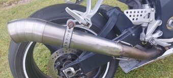 Suzuki GSX-R 1000 K4 - 5