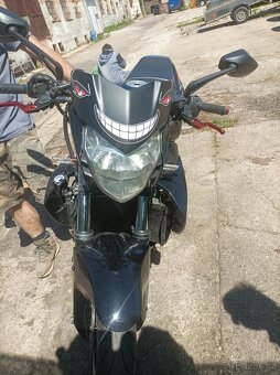 Yamaha yzf 1000 R - 5