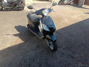 Piaggio Fly 125 cz doklady v ceně - 5