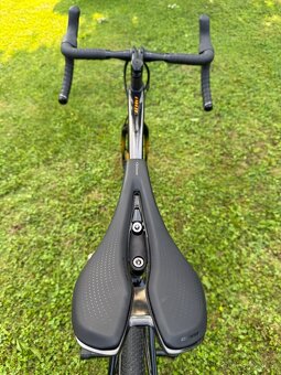 Prodám karbonový GRAVEL GIANT REVOLT ADVANCED 3 - 5