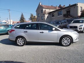 FORD Focus Kombi 1.0 EcoBoost 74kW 1.majitel - 5