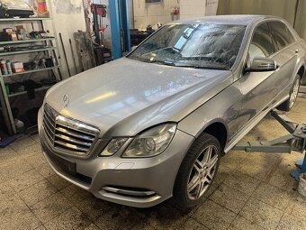 Mercedes-Benz w212 350cdi 220cdi 170kw 195kw náhradní díly - 5