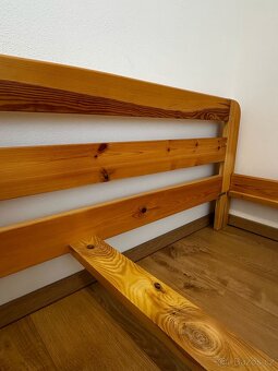 Postel masiv borovice 180 x 200 cm - 5
