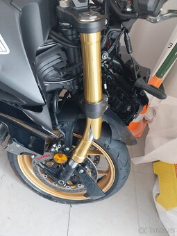 Honda CB1000 Hornet SP, nové 5/25-po nehodě 940km - 5