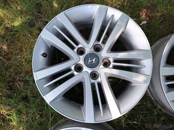 Alu kola Hyundai R16 5x114.3 ET 36 originál - 5