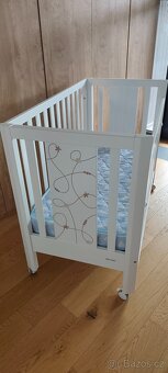 Dřevěná postýlka Micuna - 5