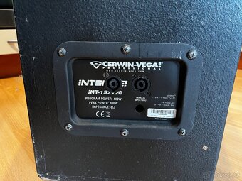 Reproboxy 15" Cerwin Vega - 5