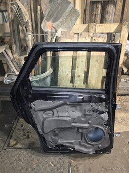 Dveře Ford Mondeo MK4 kombi pofacelift - 5