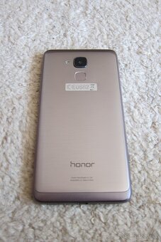 Mobilní telefon Honor 7 Lite (NEM-L21) - 5