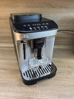Delonghi magnifica Evo kávovar, nevhodný dárek - 5