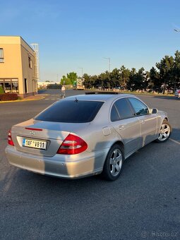 Mercedes w211 E320 - 5