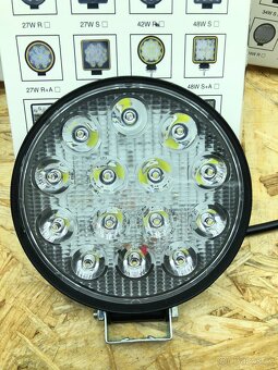 Přídavné LED pracovní světlo 48W - 5