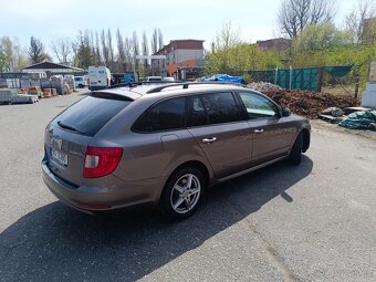 Škoda Superb combi II, 2.0 TDi, r.v. 2010, automat - 5