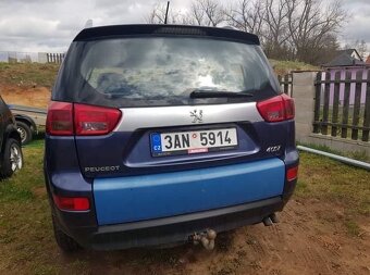 Peugeot 4007 - 5