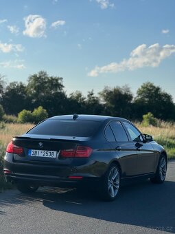 BMW F30 320D X-Drive Sportline - 5