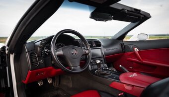 Chevrolet Corvette C6 LS3 manuál - 5