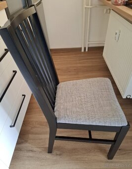 Masivní stůl IKEA 200cm x 105cm - 5