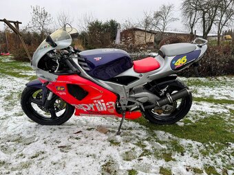 Aprilia RS 125, Valentino Rossi, plně funkční - 5