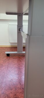 Kancelářský stůl, výškově nastavitelný - 5