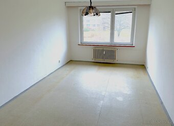 Prodej 3+1 OV - Poruba, ul. J. Ziky, 81 m2, balkon. Dohoda - 5