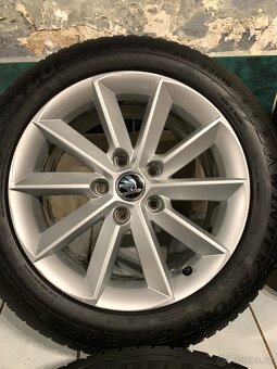 Alu kola Škoda R16 5X112 ZIMNÍ PNEU 205/55 R16 7mm - 5