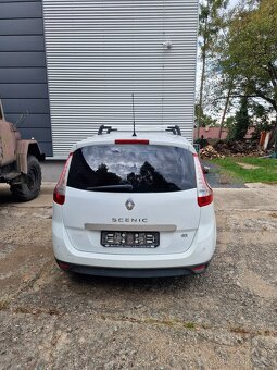 RENAULT SCENIC 3 DCi 1,5 81 kW - 5