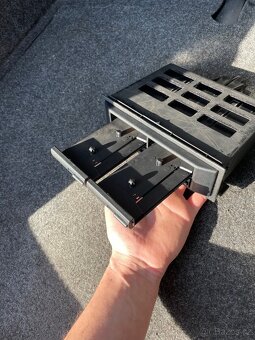 Radio a držák kazet do golf mk4 - 5