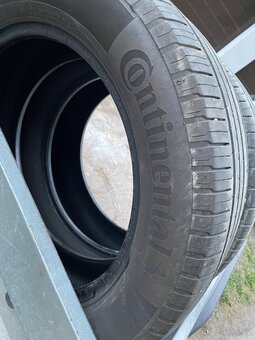 Prodám 2 letní pneumatiky 235/55r18 Continental - 5