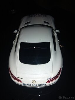 Predam Mercedes AMG Gt 1:18 - 5