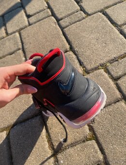 Nike Air more uptempo vel.45 - 5