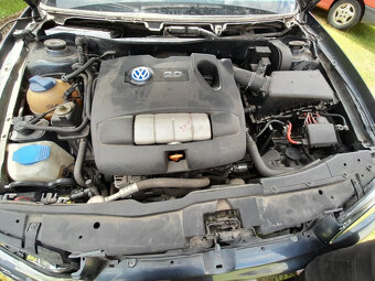 Volkswagen Golf IV 2.0 benzin 4x4 - 5