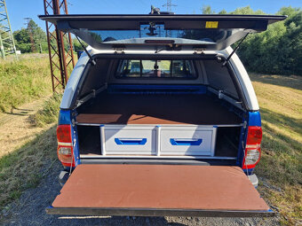 Toyota Hilux 2,5 D-4d, DoubleCab 106 kW, 1 majitel, ČR, - 5