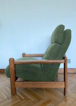 Retro sedací souprava z 80. let – zelený manšestr, dřevo - 5
