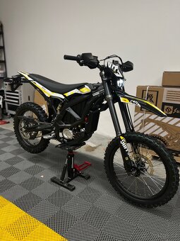 Půjčovna elektro motocyklů Stark Varg Surron EridePro - 5