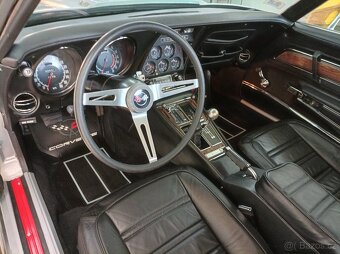 Chevrolet corvette C3 5,7 - 5