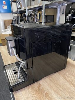 Kávovar Miele CM 5400 - 5