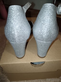 Dámské plesové lodičky. - 5