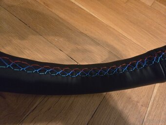 Volant BMW performance - 5