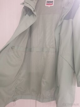 Dámská nepromokavá parka Levis. - 5