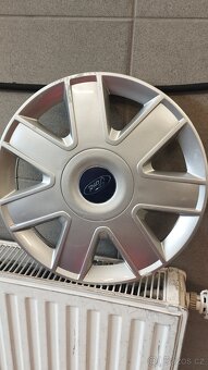 Poklice Ford 13" - 5