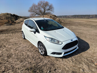 Ford Fiesta ST180,1.6 134KW,11/2014,181xxxkm,17" alu - 5