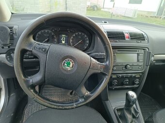 Škoda Octavia II combi 2.0 TDI BKD - NEPOJÍZDNÁ - 5