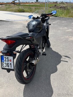 Honda CBR125R 2012 - 5