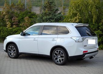 Mitsubishi Outlander 2.0 Instyle,Navi 4WD CVT - 5
