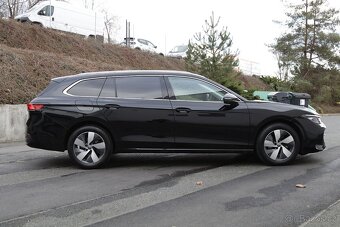Passat 2.0 TDI B9/Tov. záruka/Tažné/Ak.skla/360° kamera - 5