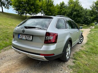 Škoda Octavia Scout 4x4, 2,0 TSI 140kW, FULL, Webasto, Tažné - 5
