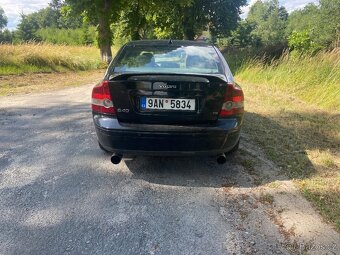 Volvo S40 T5 - 5