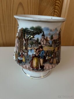 Sběratelský starý hrnek mušlák Prodaná nevěsta - 5