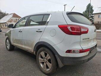 Kia Sportage 1.6 GDi 99kW rok 2012 - nájezd 117 xxx km - 5