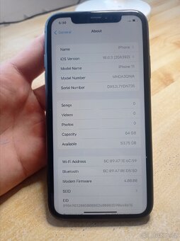 iPhone 11 (64GB) černý - 5